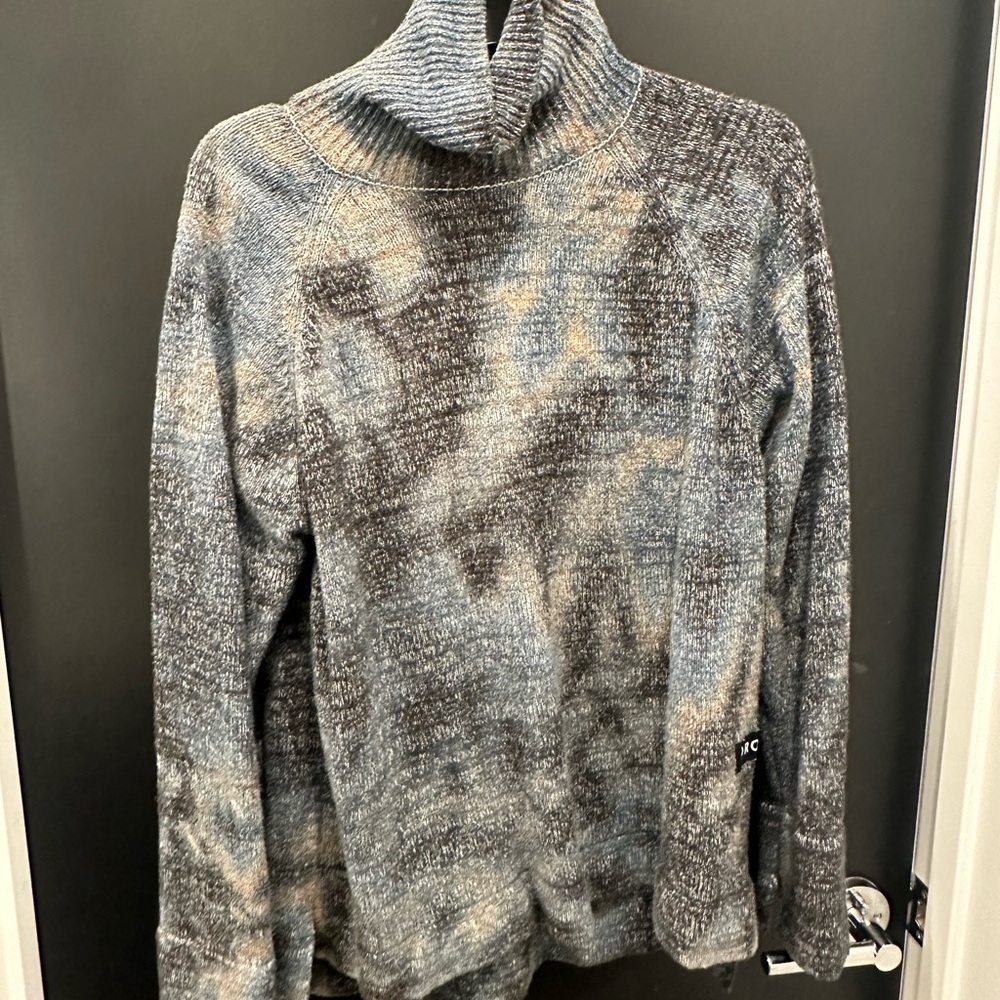 Oli Sykes Drop Dead Clothjng. This sweater is from 2015. Vintage